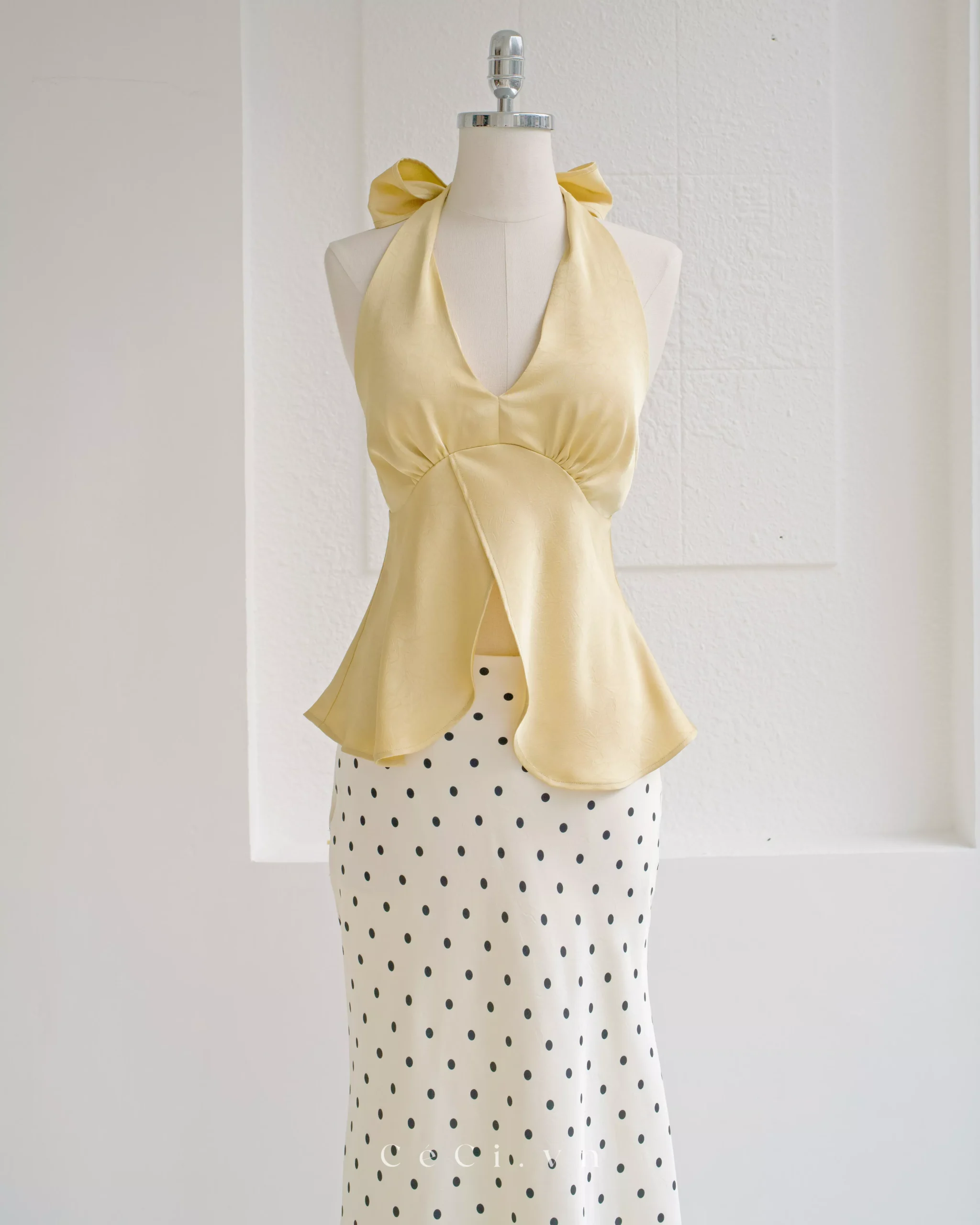 Alternative view of MAVIS TOP 722 - CHAMPAGNE WHISPER