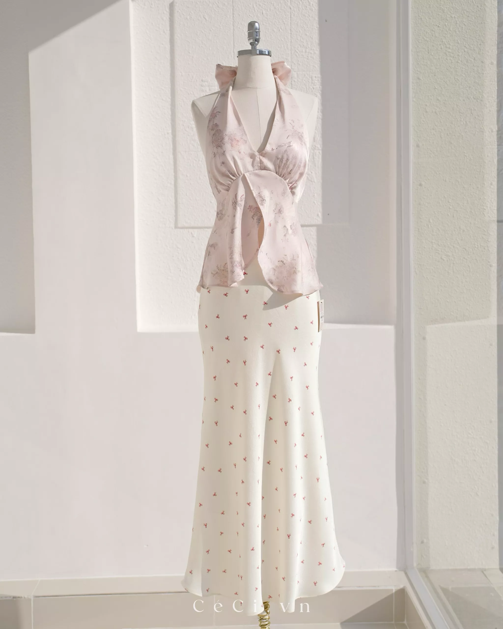 CHÂN VÁY LỤA 734 - PETITE BOW